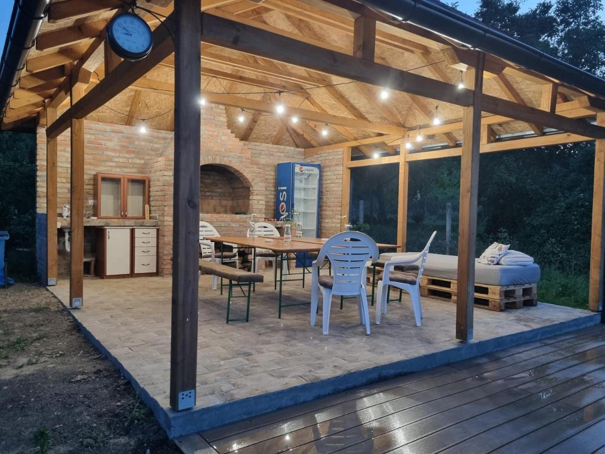 הוילה Irig Hoopovo House Fruska Gora מראה חיצוני תמונה