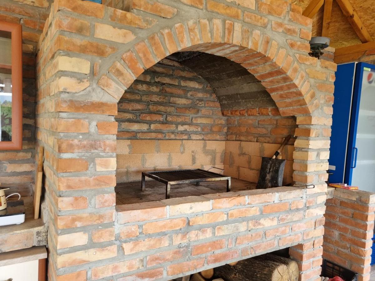 הוילה Irig Hoopovo House Fruska Gora מראה חיצוני תמונה